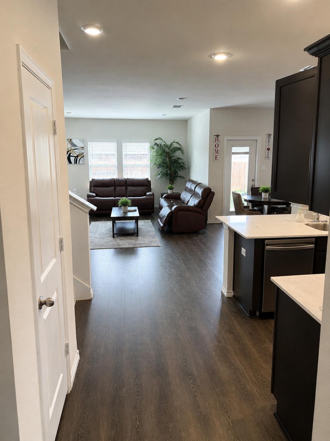 321 Sage Street – photo 2