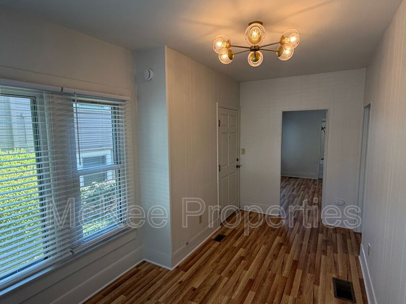 2142 First Avenue – photo 3