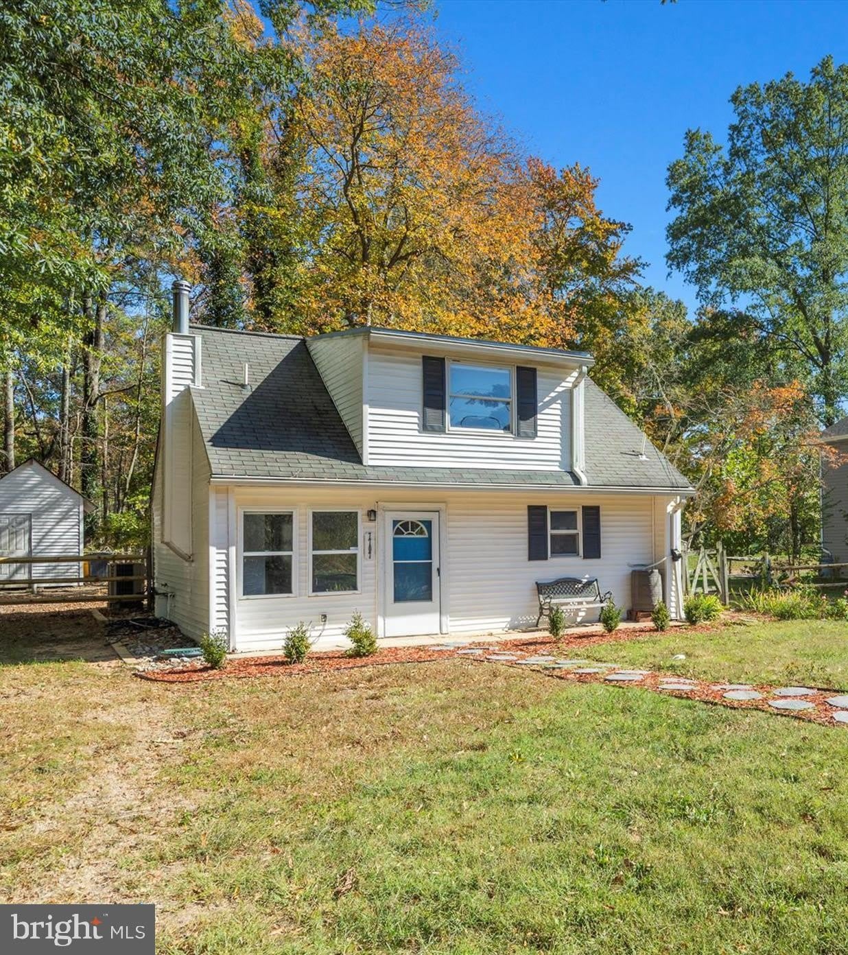 7707 WARSAW Avenue – photo 1