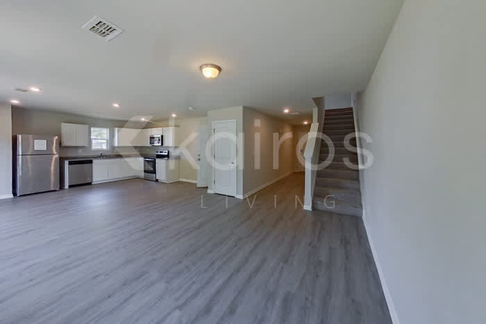 248 York Lane – photo 3