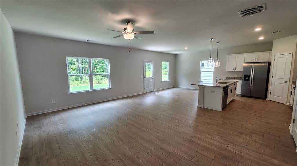 655 Mackenzie Cove – photo 4