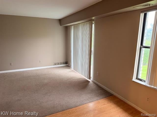 32005 W 12 Mile Road – photo 3