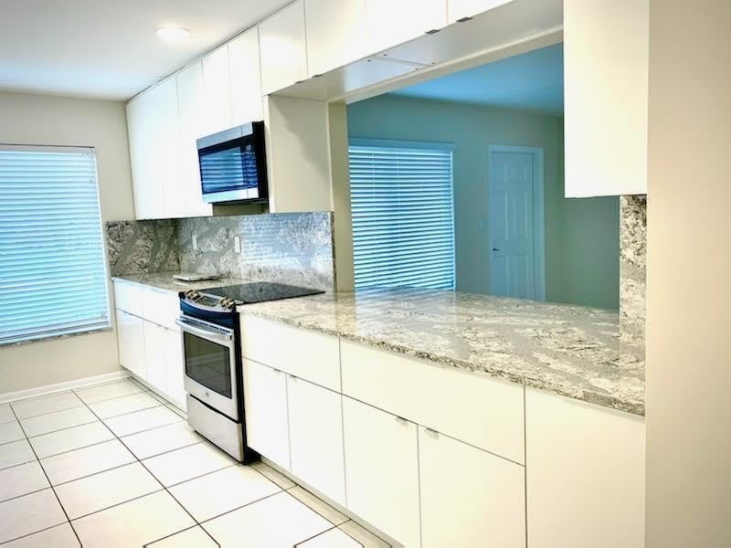 2145 NE 4th Court – photo 4