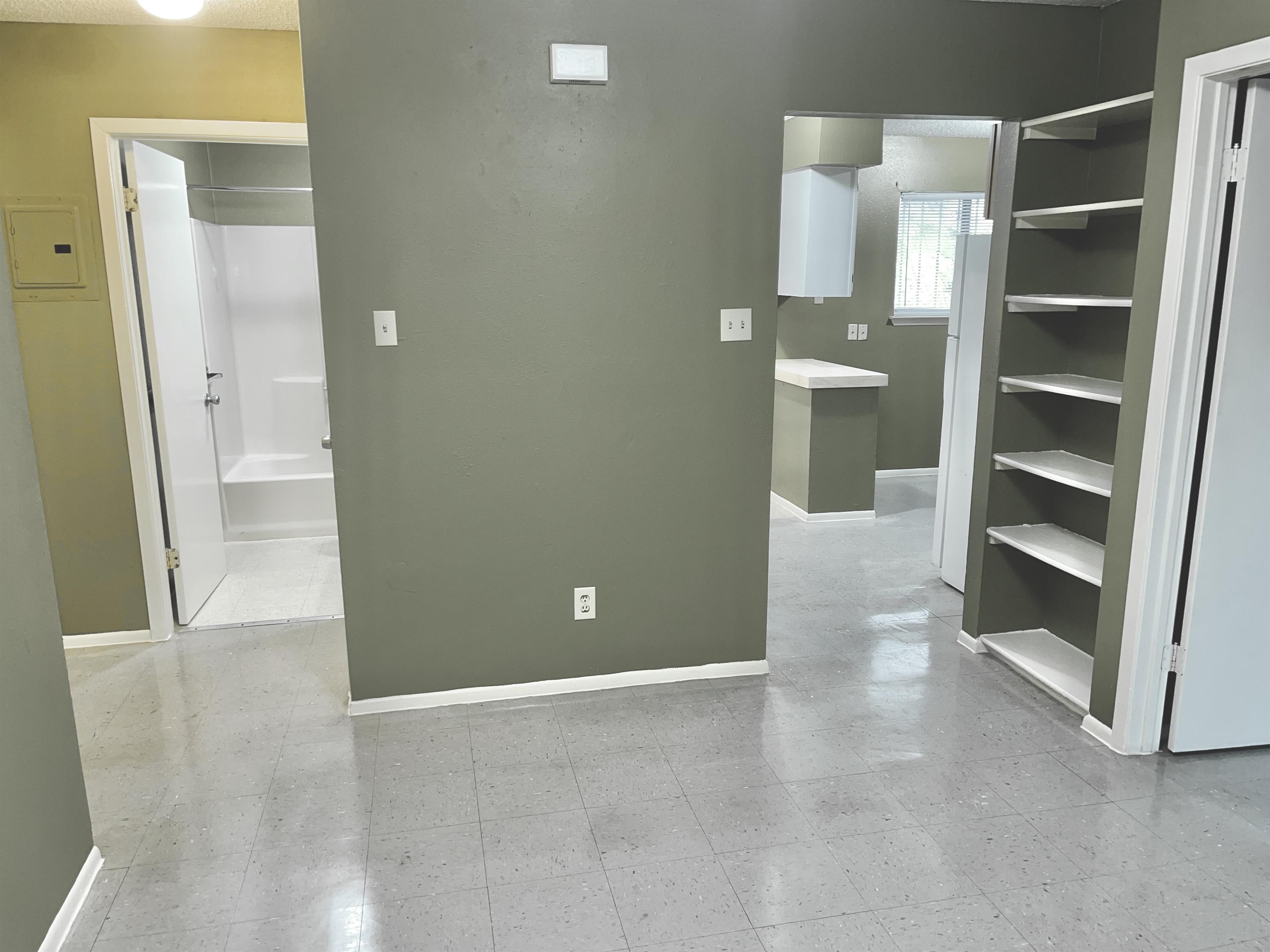 114 Poppy St. – photo 4