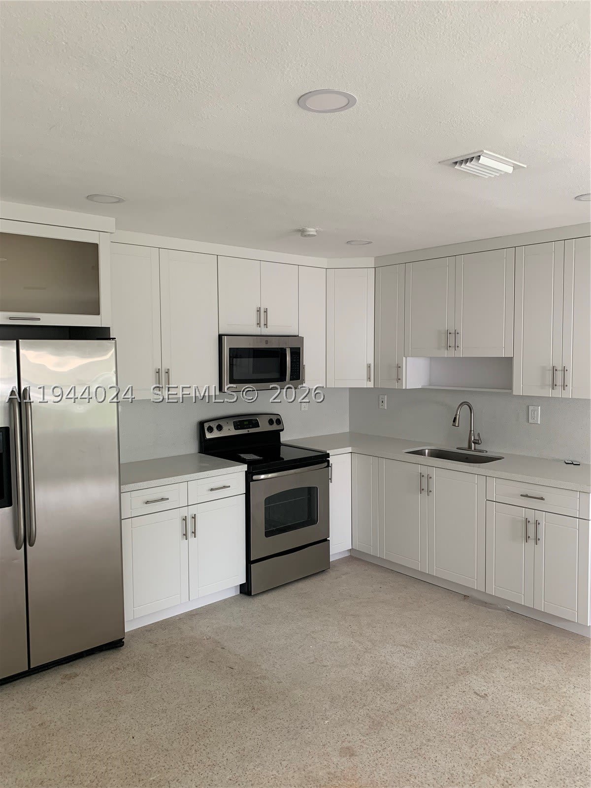 6740 Park St – photo 3