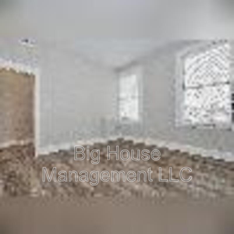 3407 Elgin Ave – photo 1