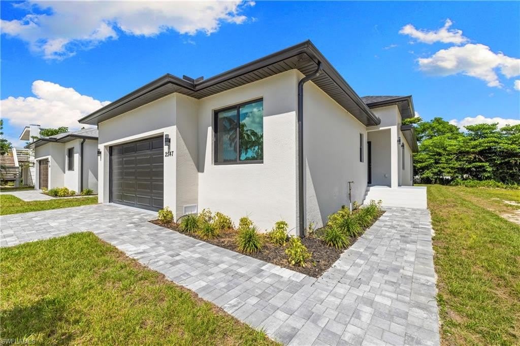 2547 Storter Ave – photo 3