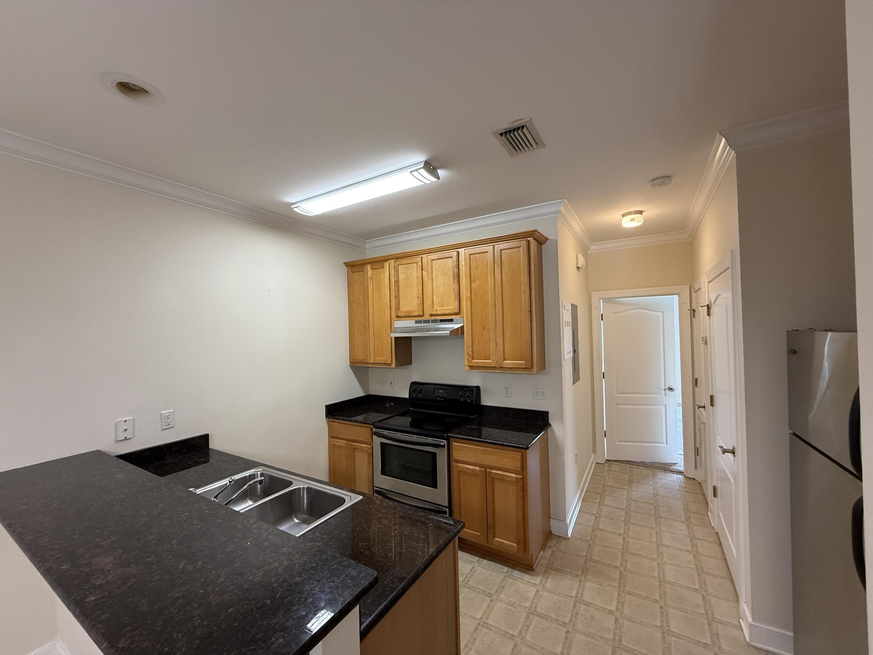 986 Airport Road – photo 5