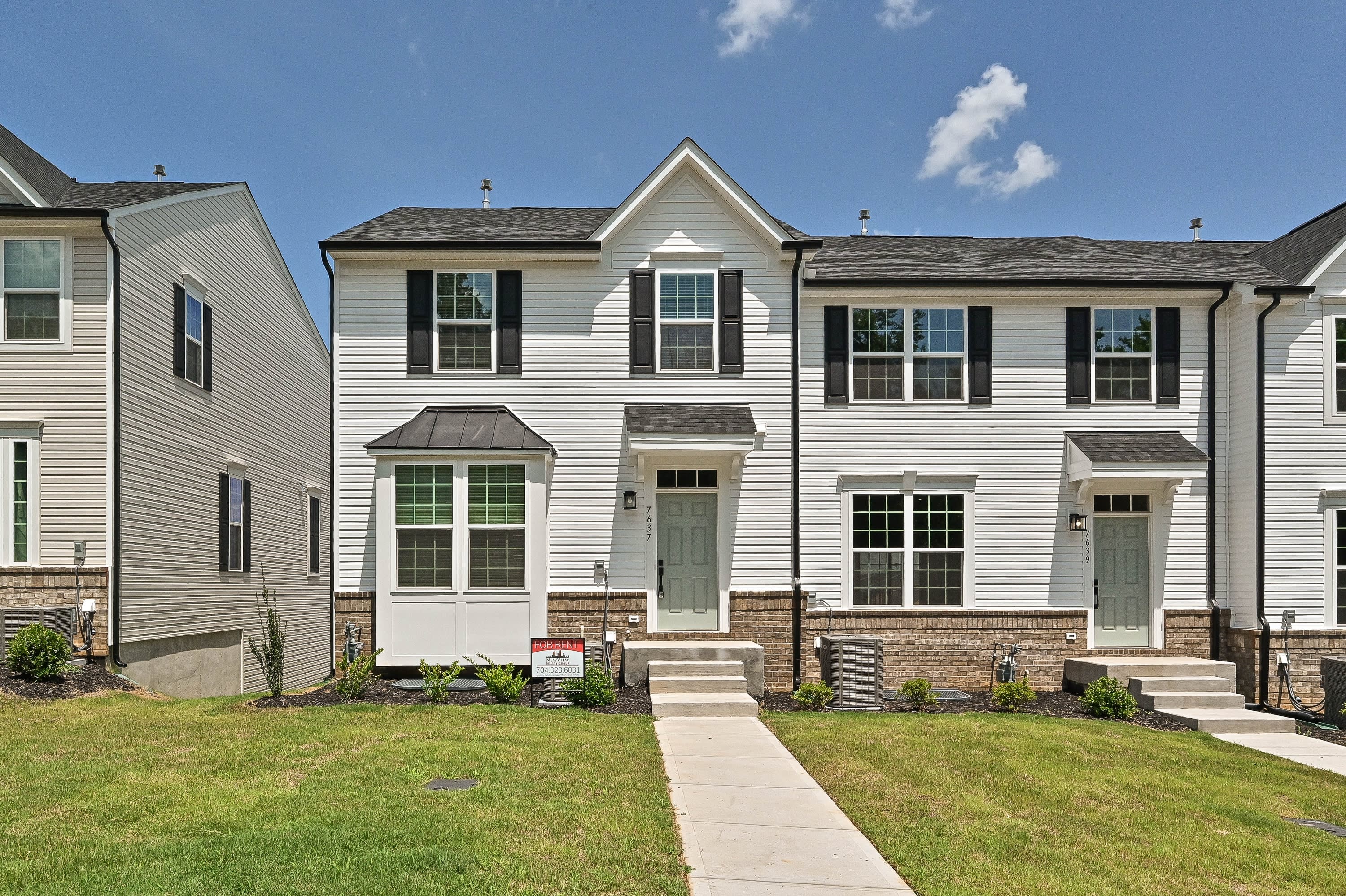 7637 Griffins Gate Drive SW – photo 1