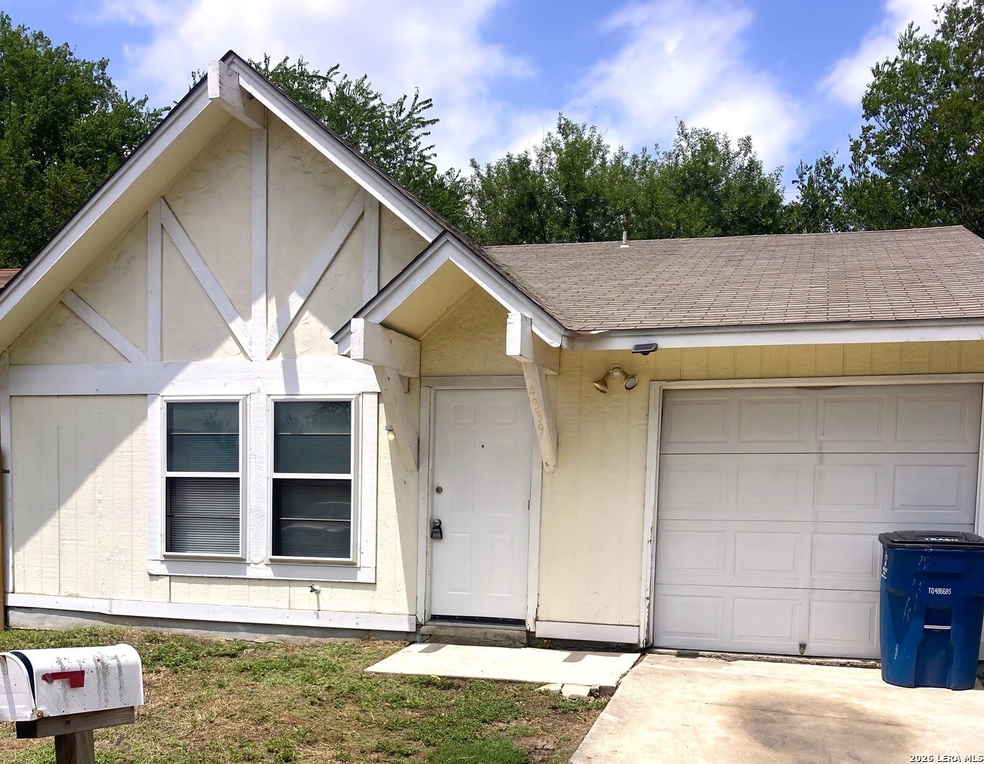 4339 LEHMAN DR – photo 1