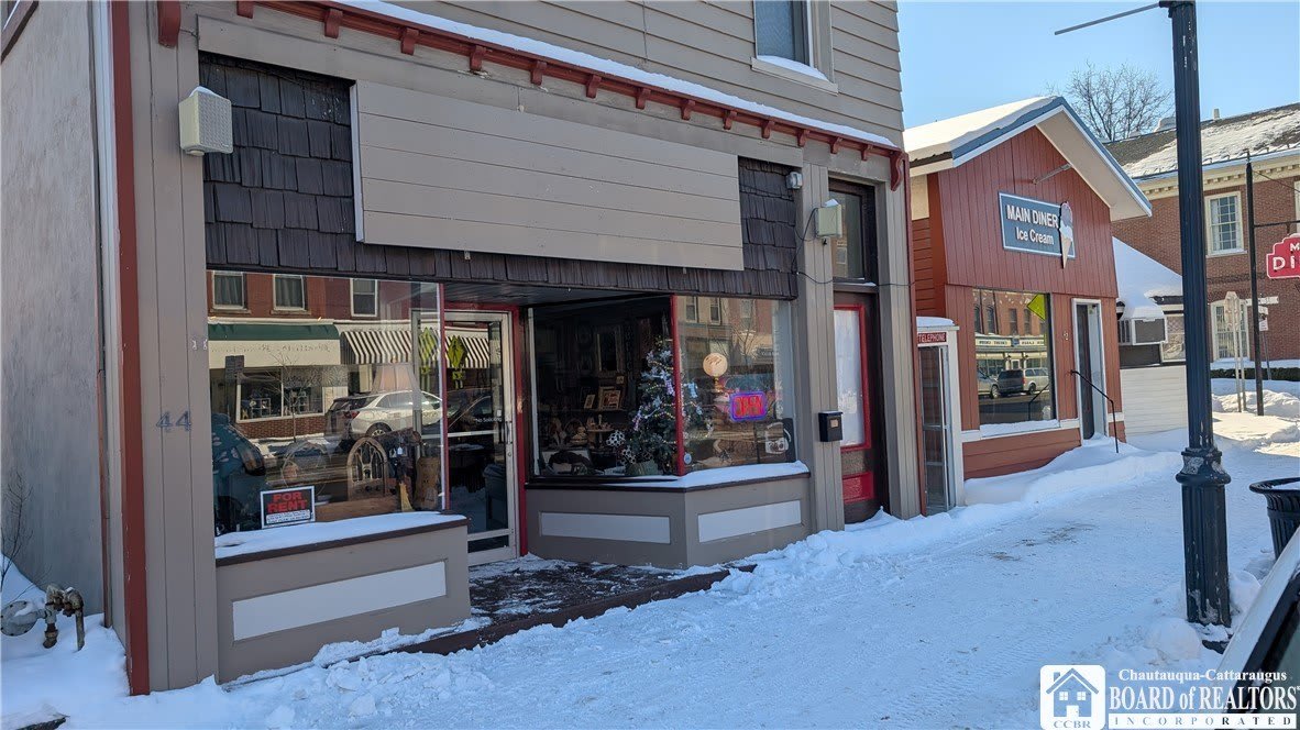 44 E Main Street – photo 2