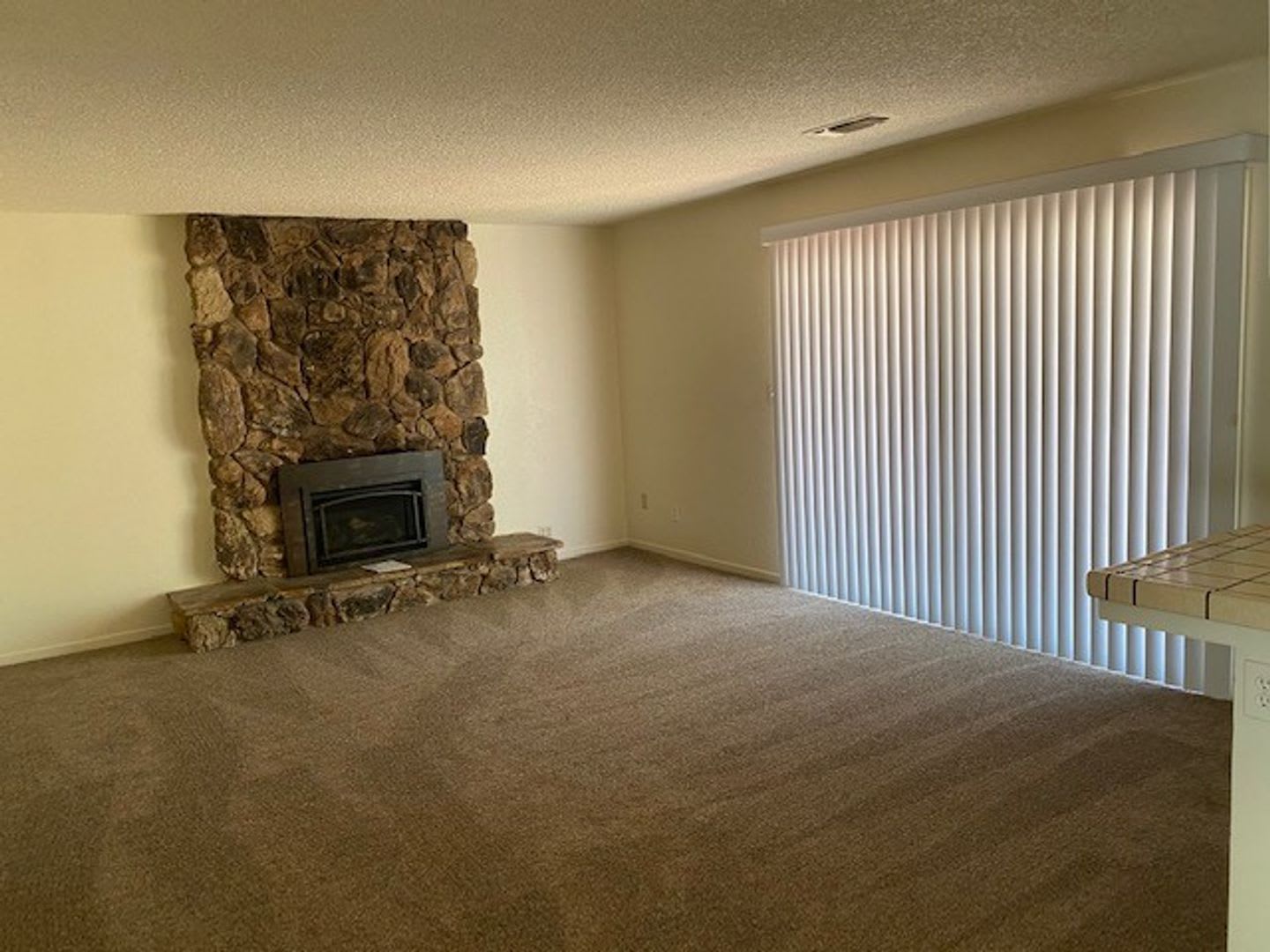 Nice 2 story 3/2 in Lake of the Pines – photo 4