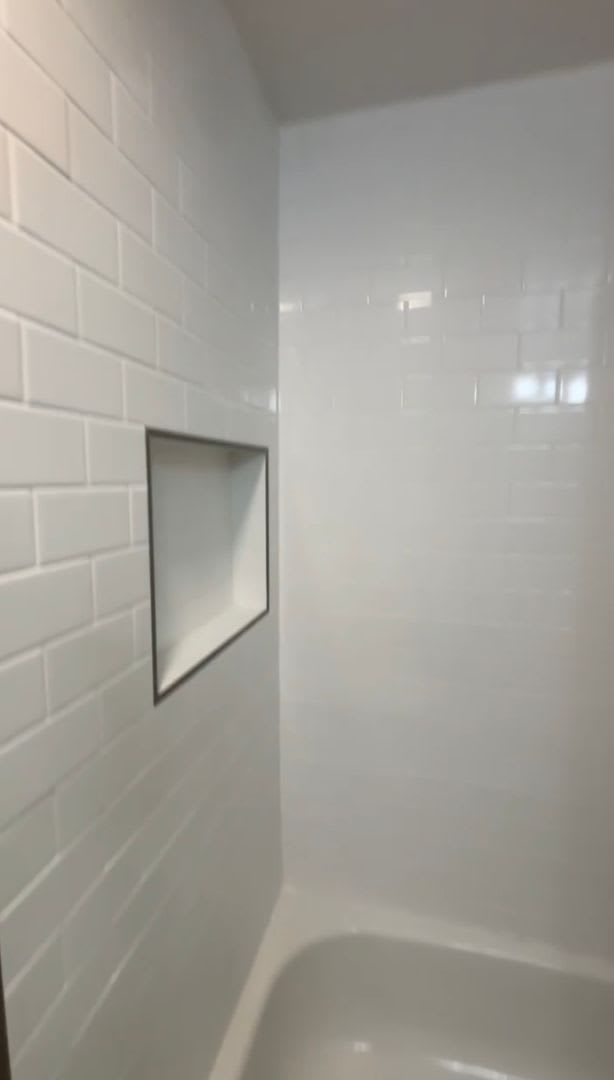 New Kitchen And New Bathroom Remodel Nice One Bed One Bath In Luxury Secure Doorman Bldg – photo 5