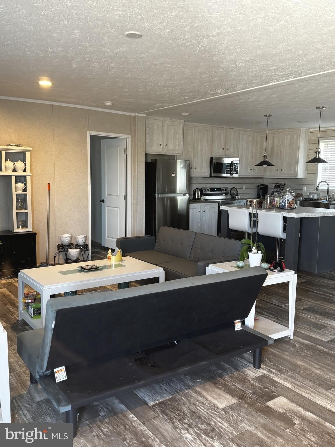 8236 CAMDEN Road – photo 3