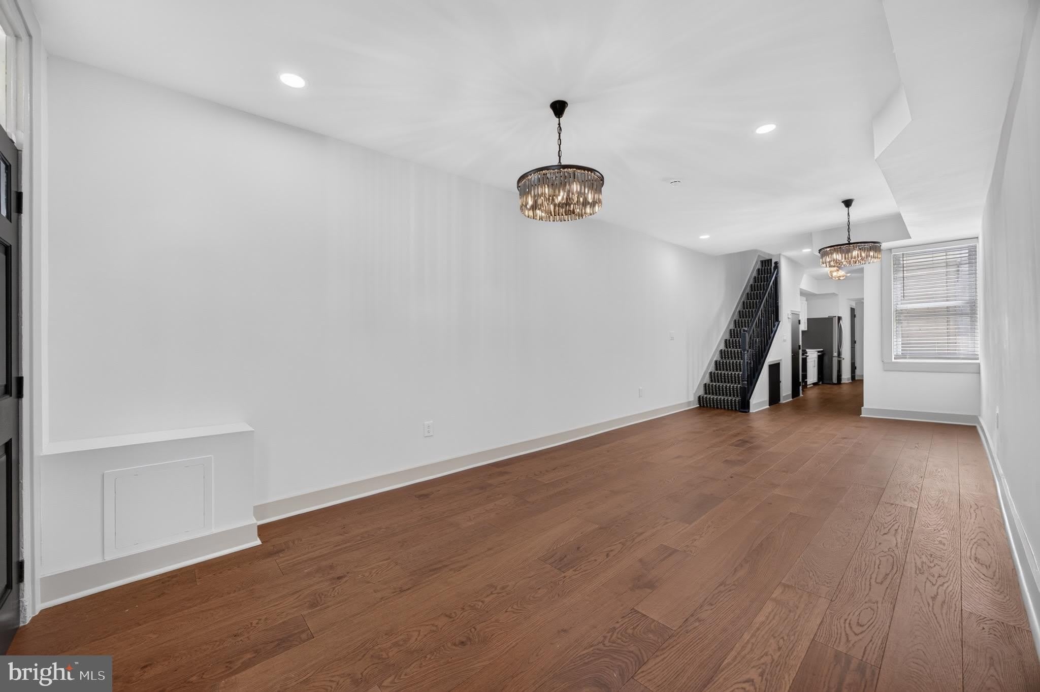 3031 ELLIOTT Street – photo 5