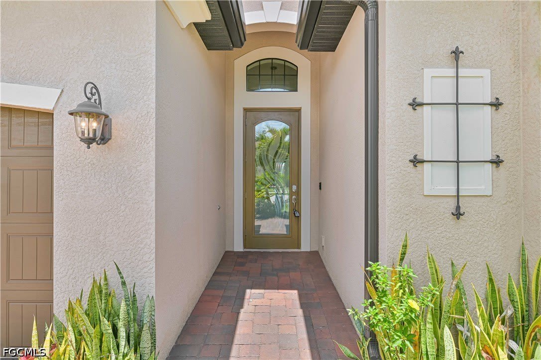 28076 Foxrock Court – photo 3
