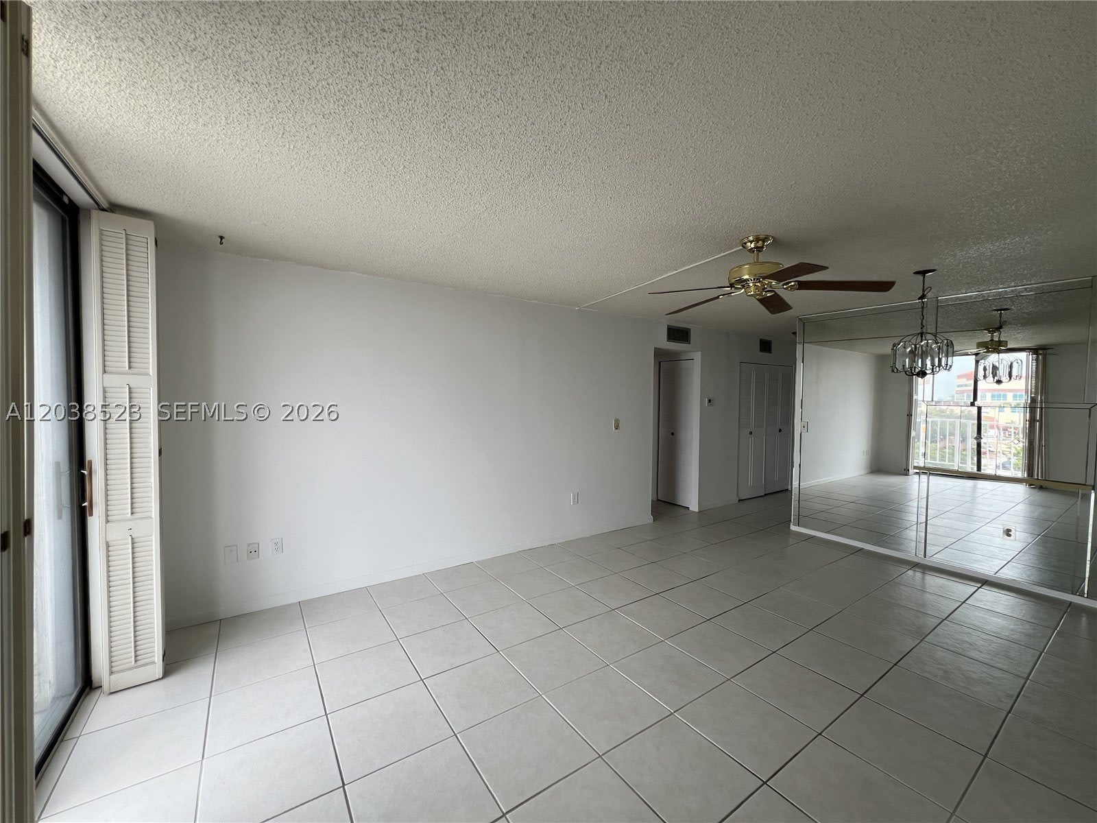 920 Ne 169Th St – photo 2