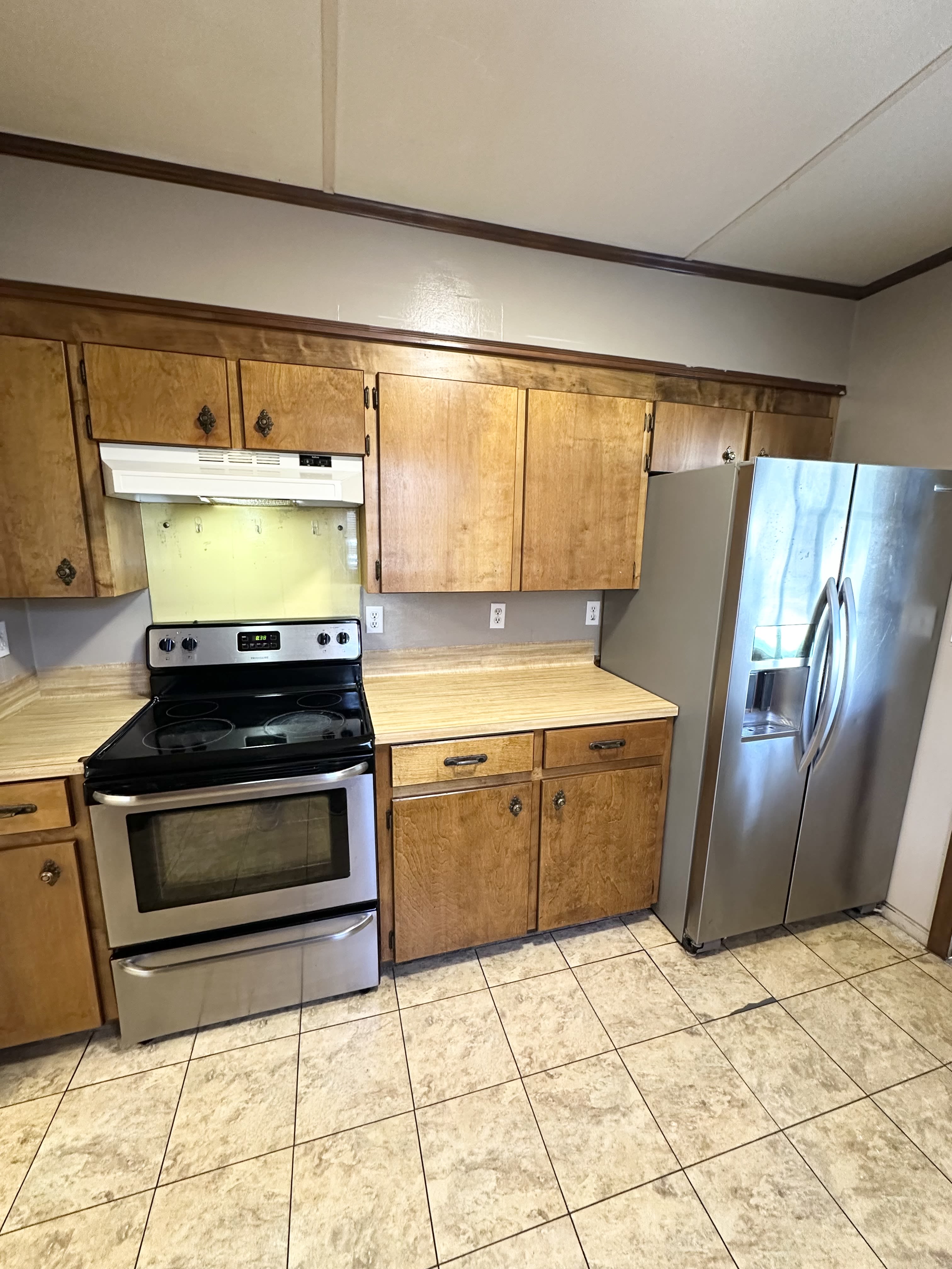 113 Thelma Dr – photo 2