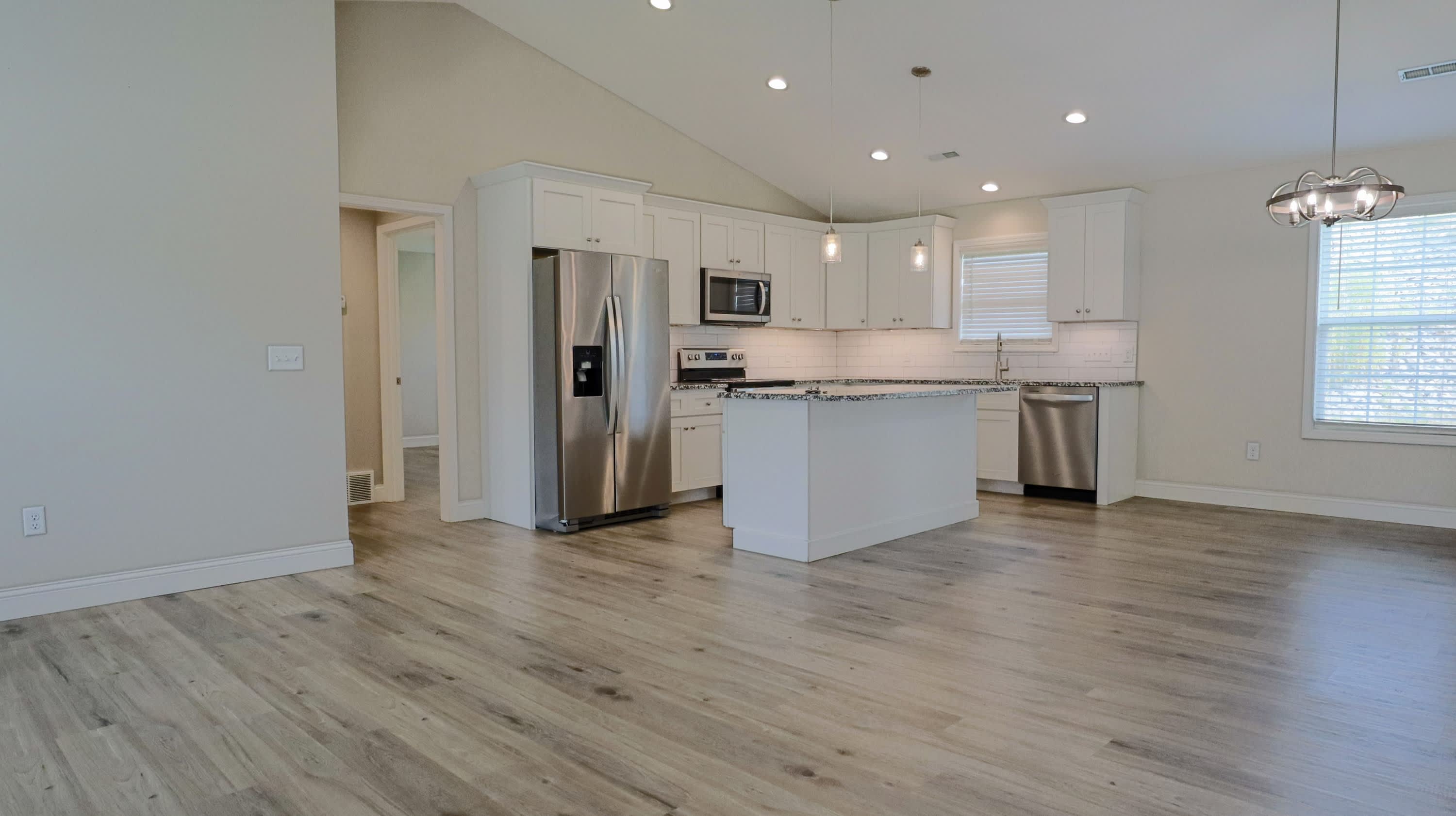 249 Oak Grove Circle – photo 3