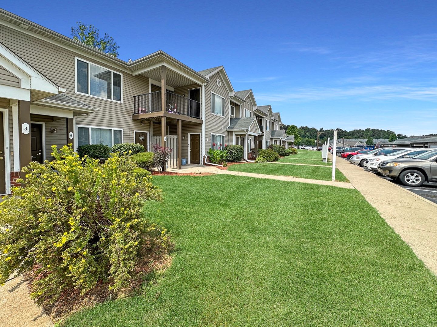 Battle Creek 1 Bedroom / 1 Bath Apartment – Available Now! – photo 5