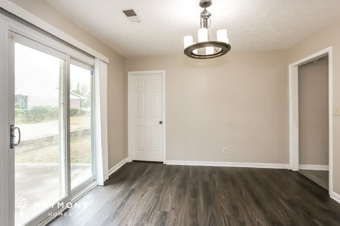8 Silverwood Drive – photo 5