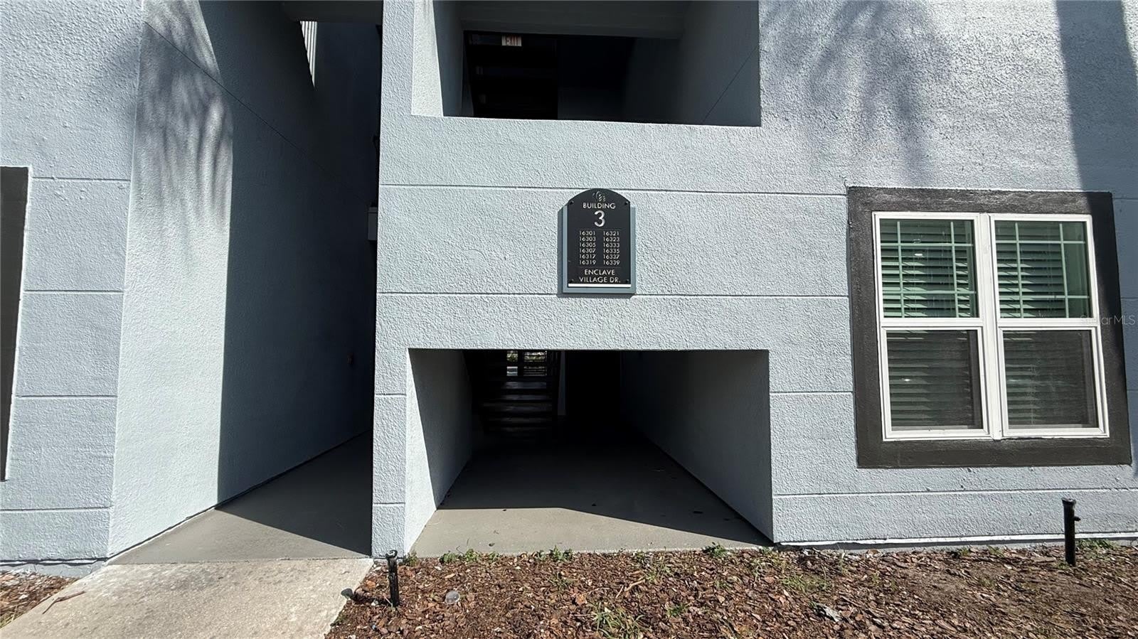 16303 ENCLAVE VILLAGE Drive – photo 2