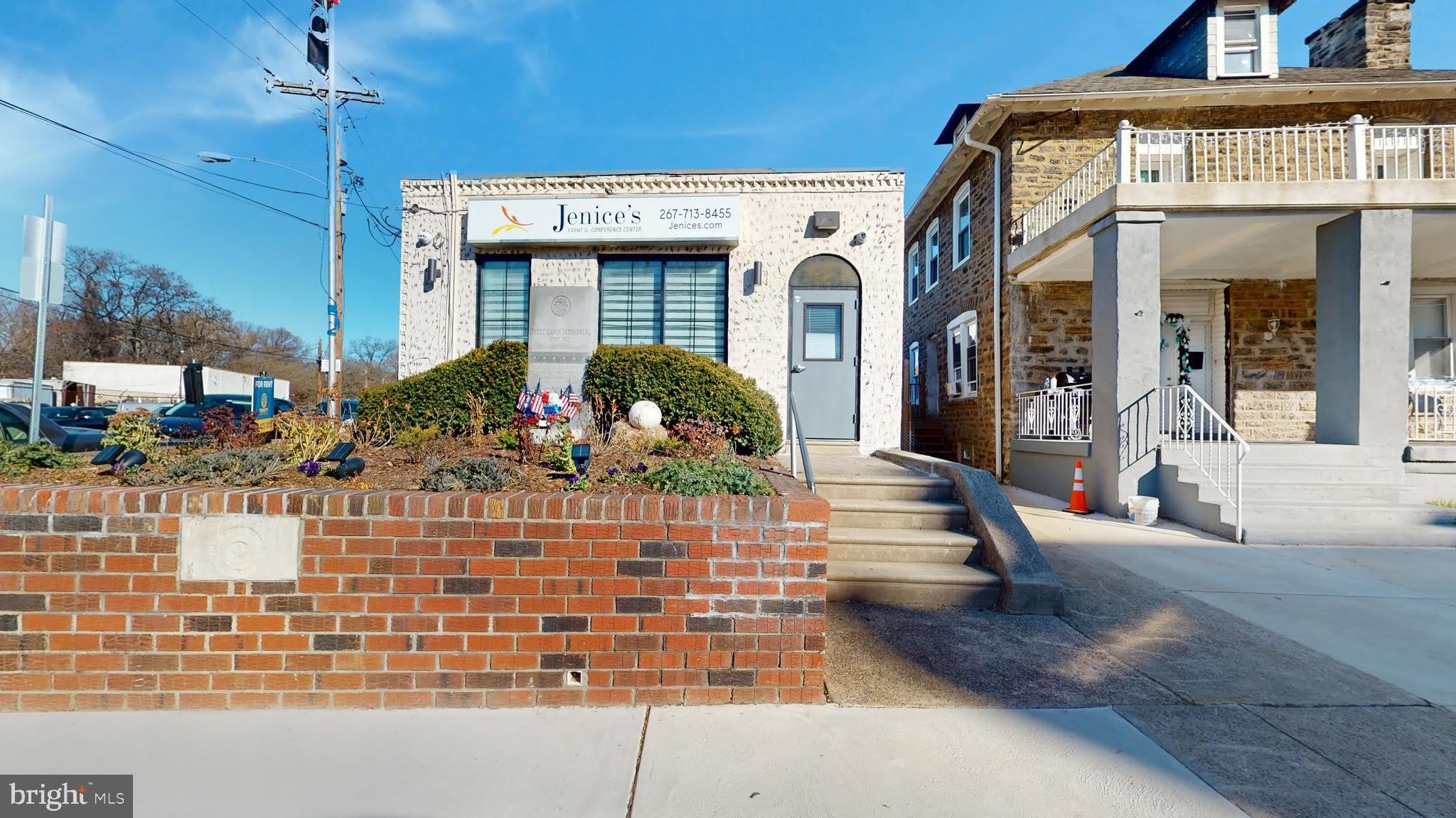 301 E GODFREY Avenue – photo 3