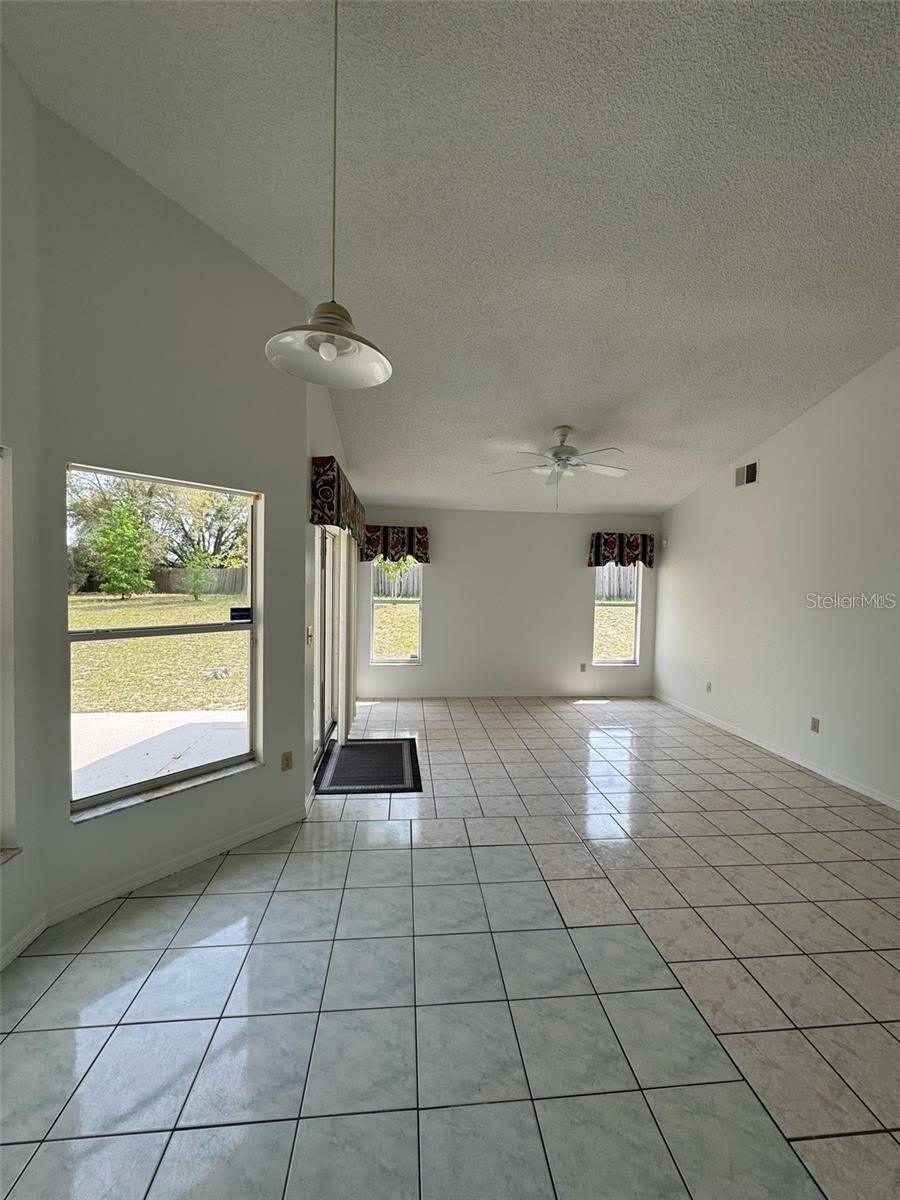 6724 CALLIE Road – photo 5