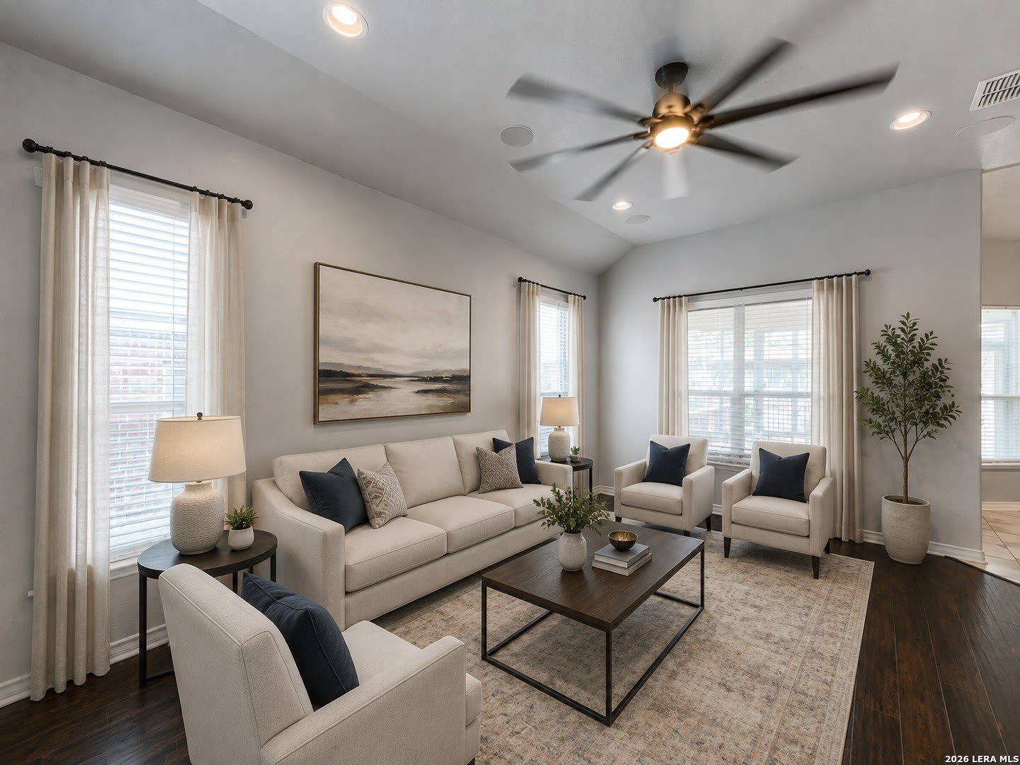 2807 Del Mar Way – photo 2