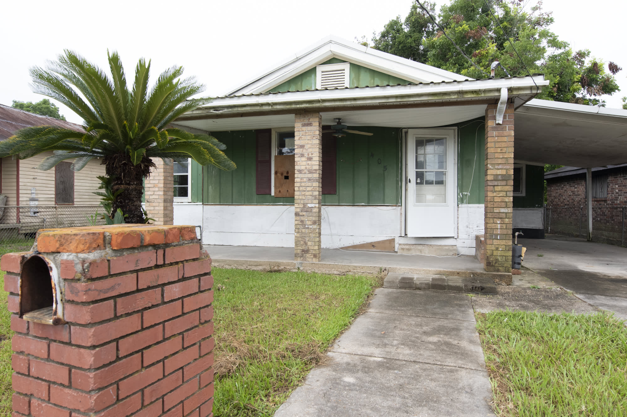 405 Johnston St – photo 2