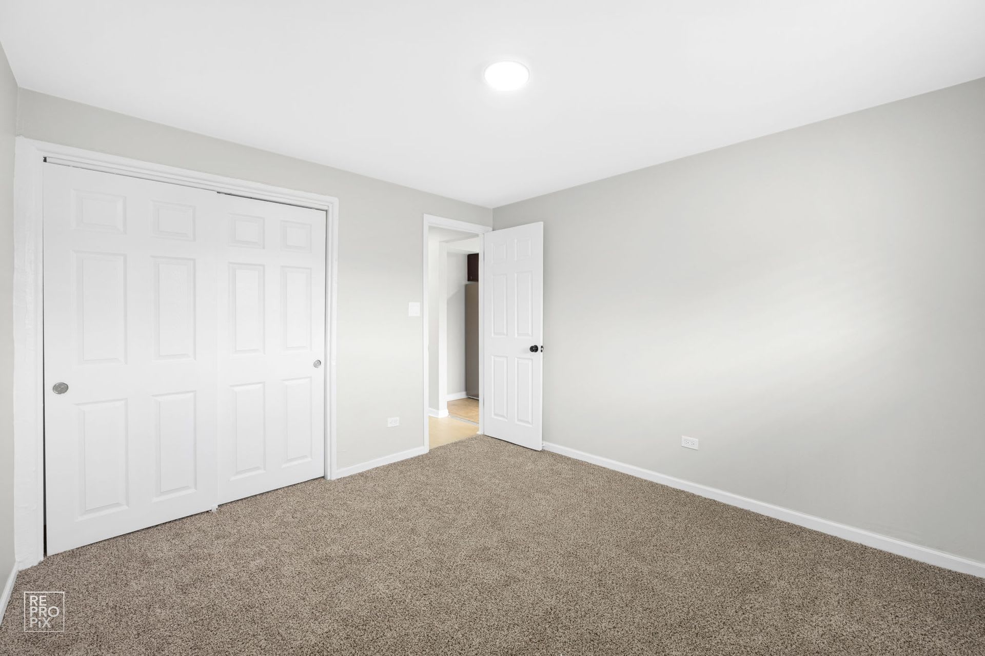 6921 S Cornell Ave – photo 2