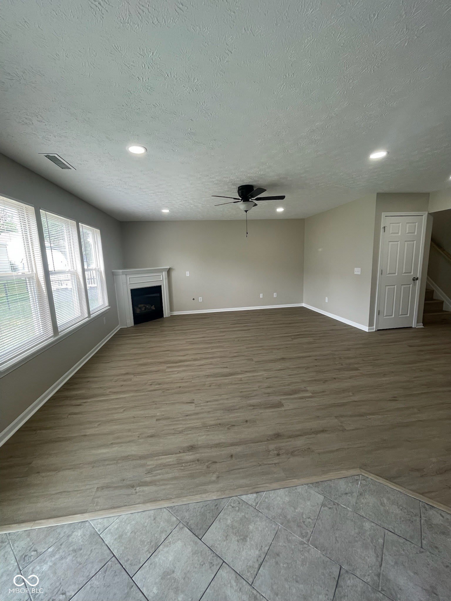 6745 Ennis Way – photo 4