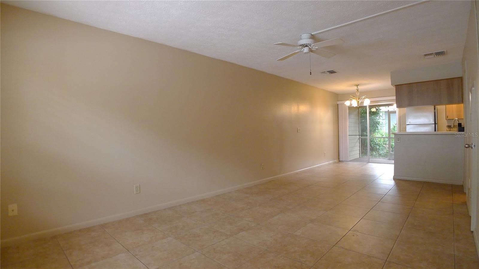 608 LYNCHBURG Drive – photo 2