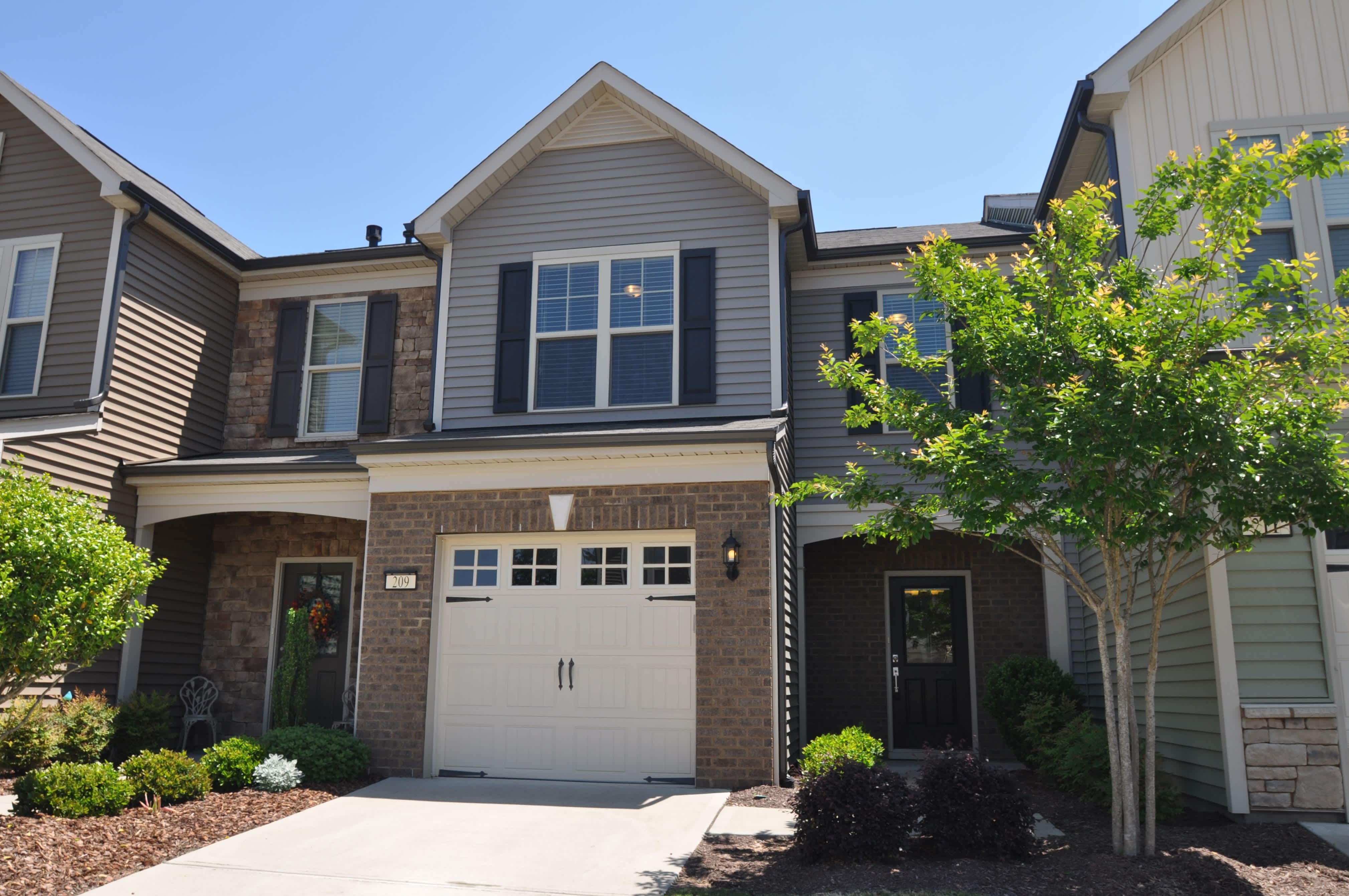 209 Brier Crossings Loop – photo 1