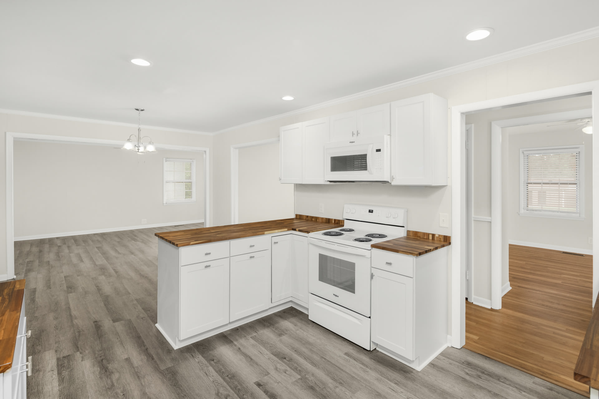 11335 Chicamauga Trail Southeast – photo 3