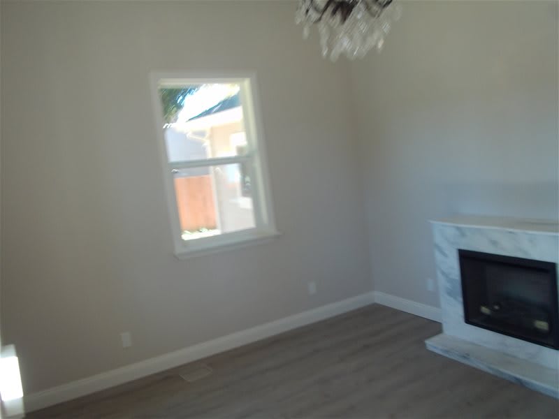 819 6th Street – photo 4