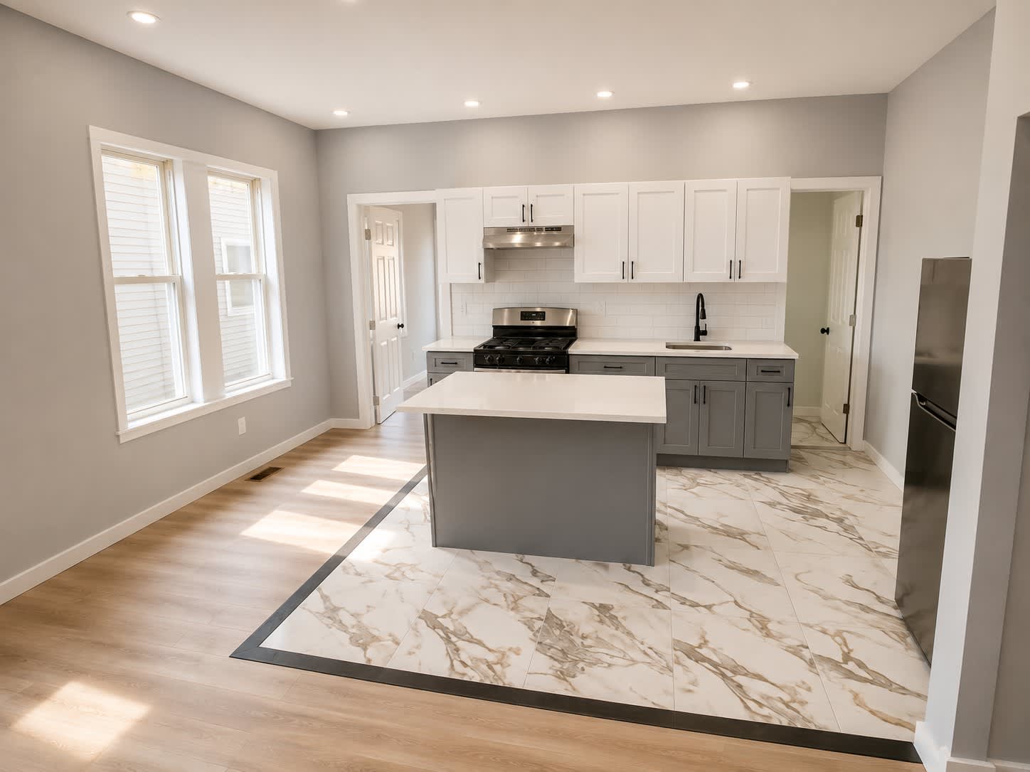 352 South 10Th Street – photo 1