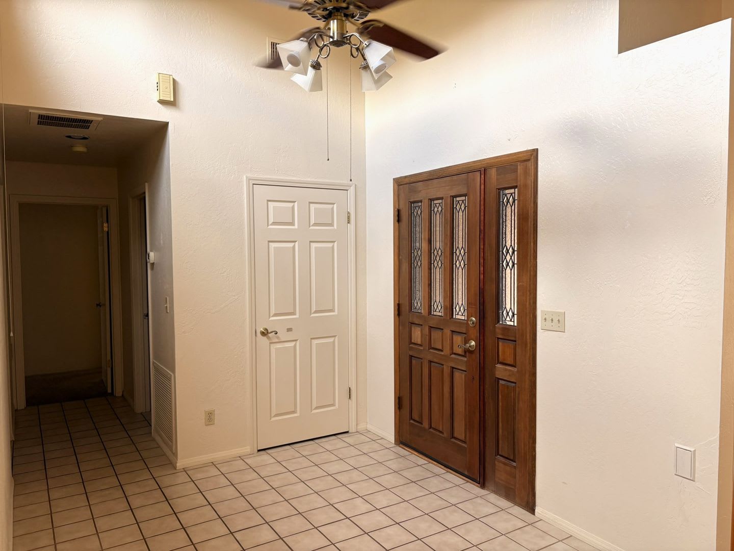 TOWNHOME – photo 4