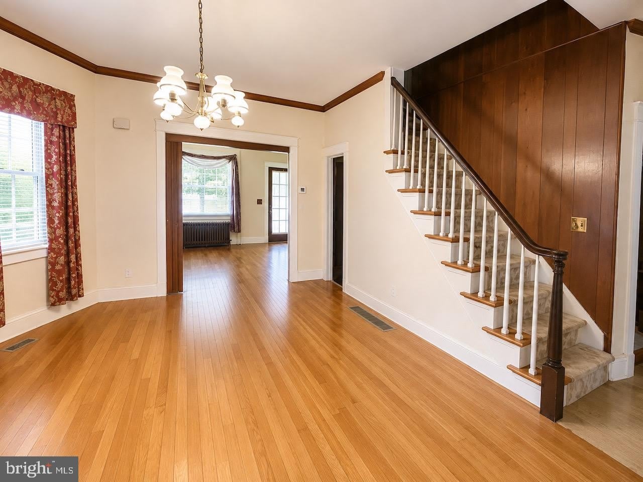 501 W NEWPORT PIKE – photo 3