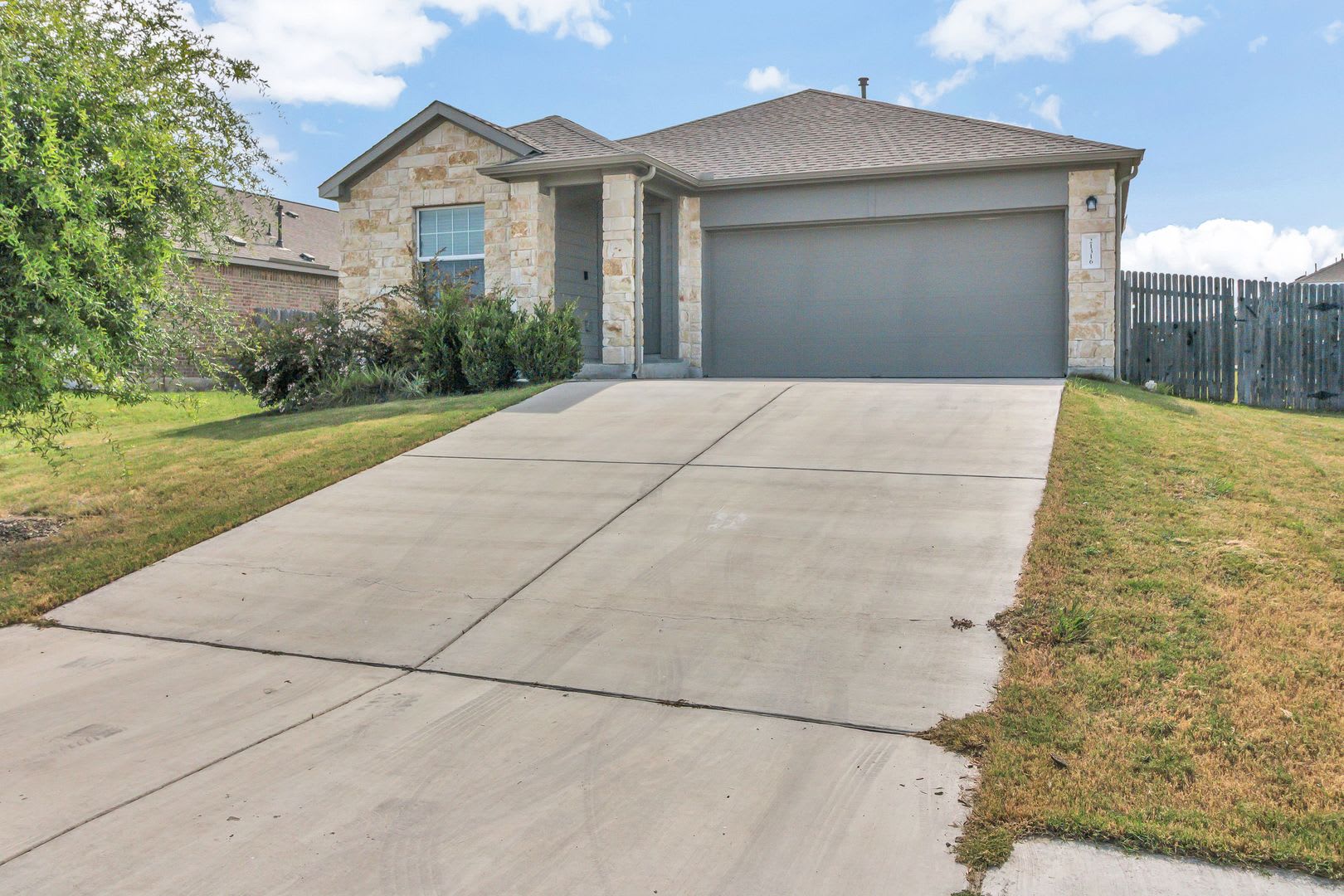 21316 Quick Fox Drive Pflugerville, TX 78660 ~ $250 off of 1st months rent~ – photo 4