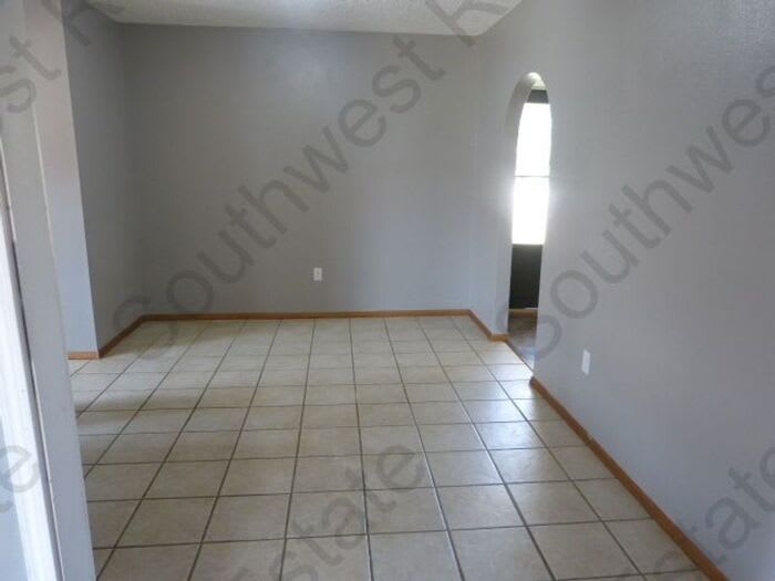 521 Merrill Drive – photo 4