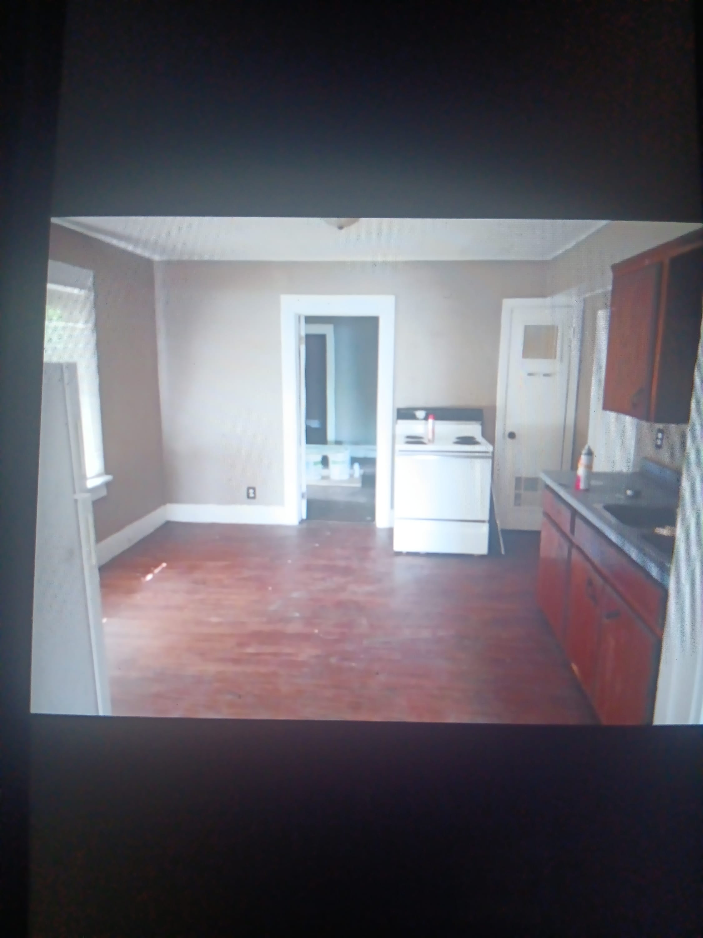 2101 SW 13th – photo 2