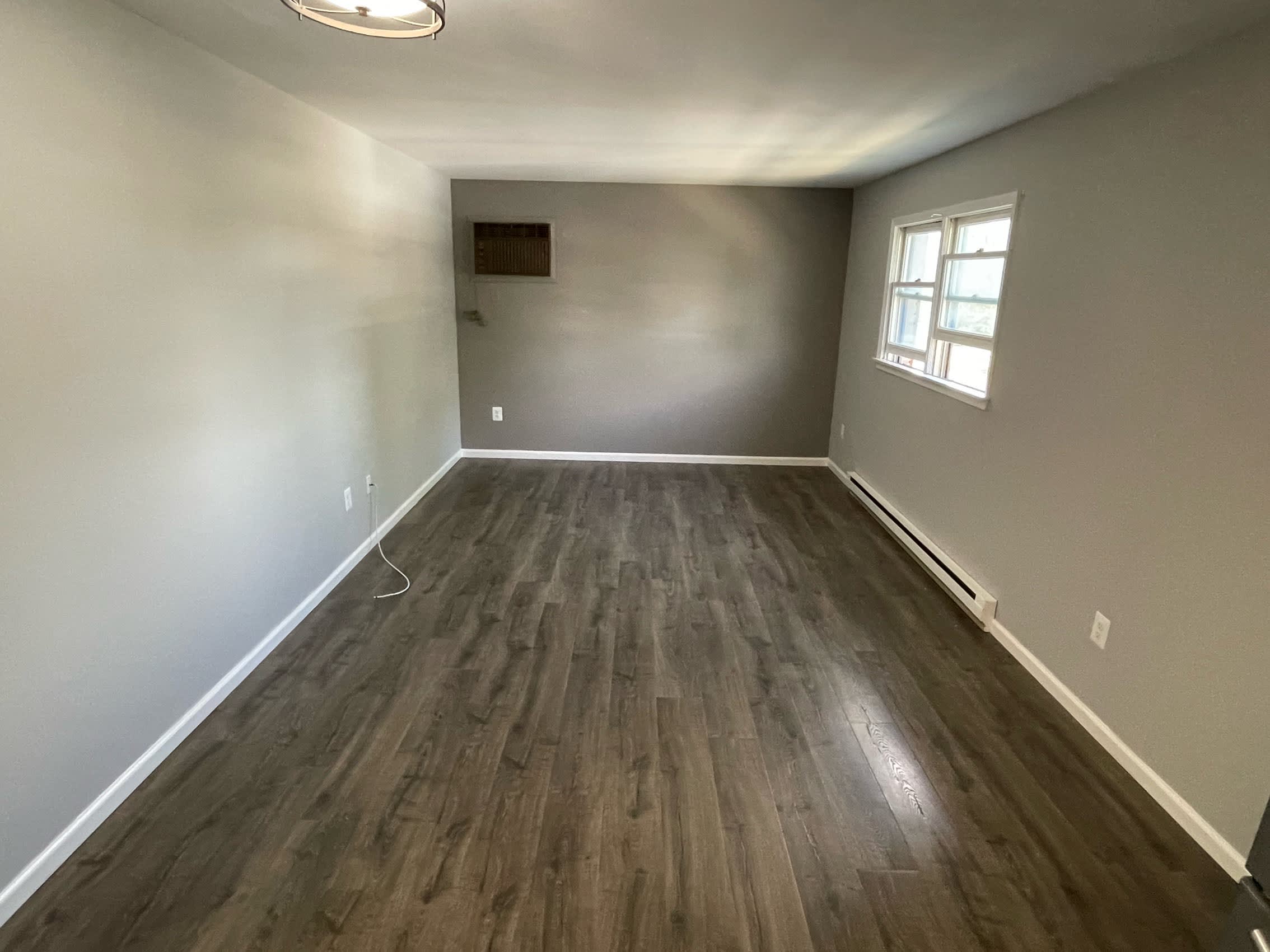 1045 North 17th Street – photo 2