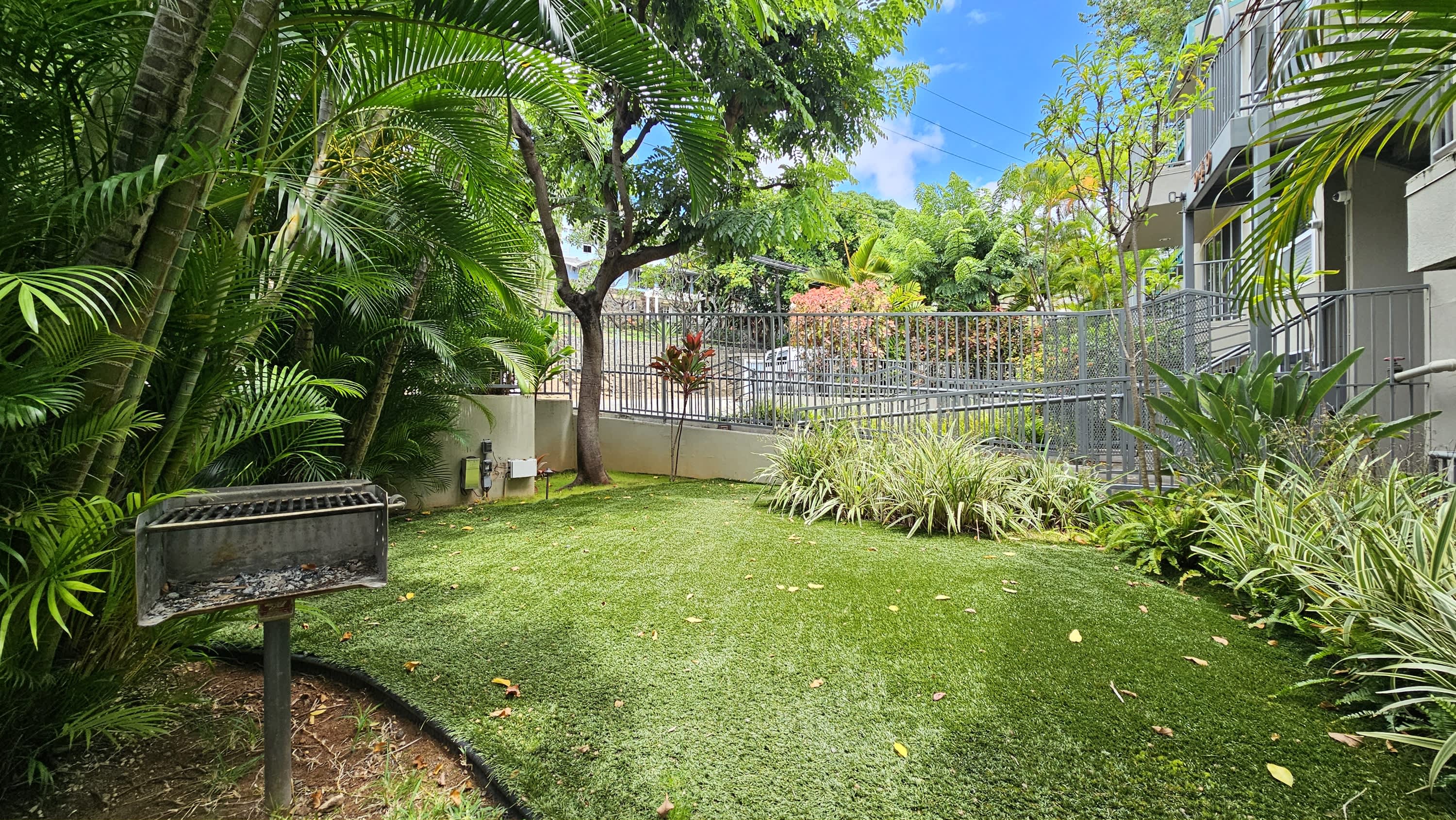 949 Prospect St 311 311 – photo 4