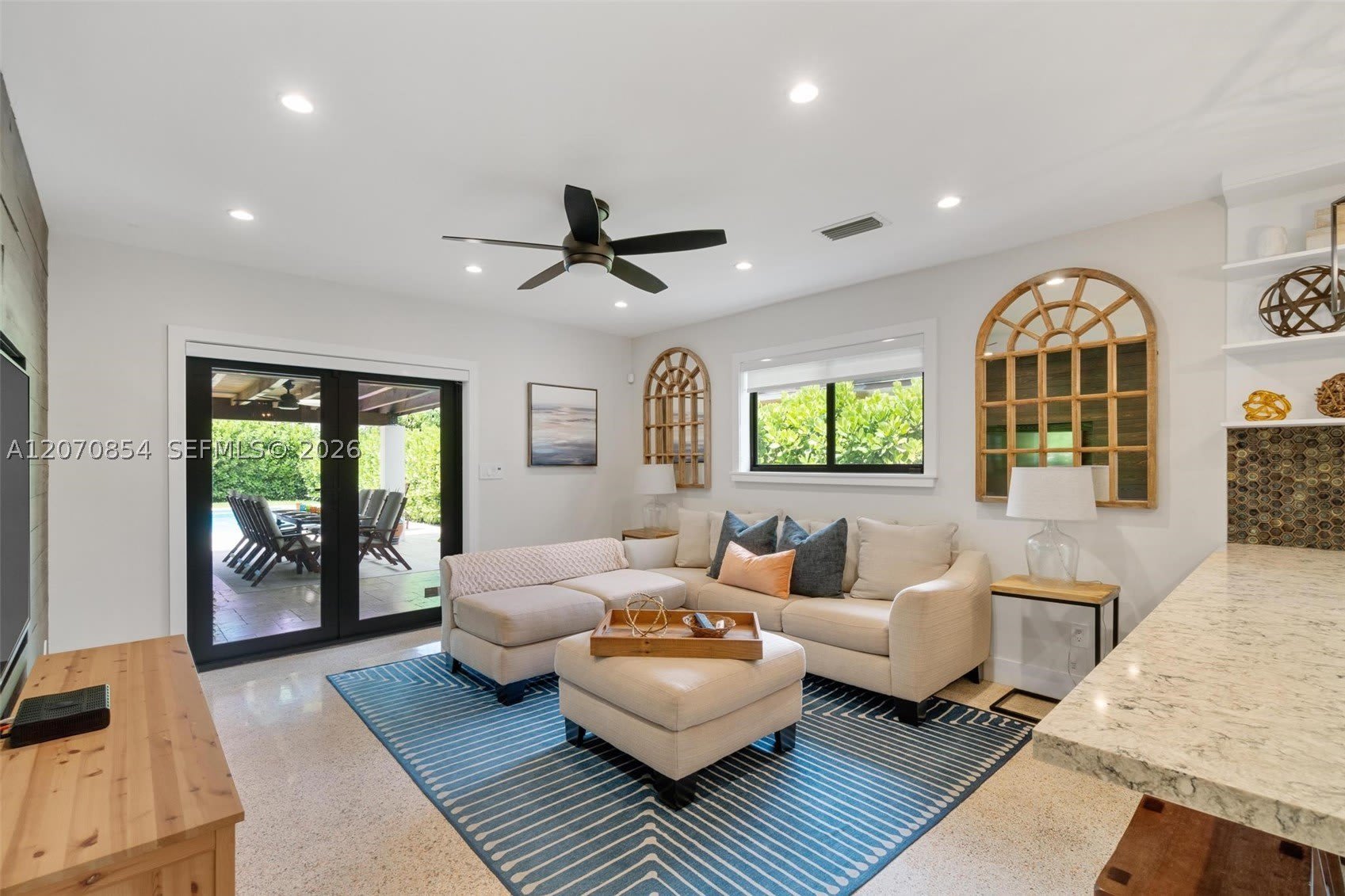 1348 SW 15th St – photo 3