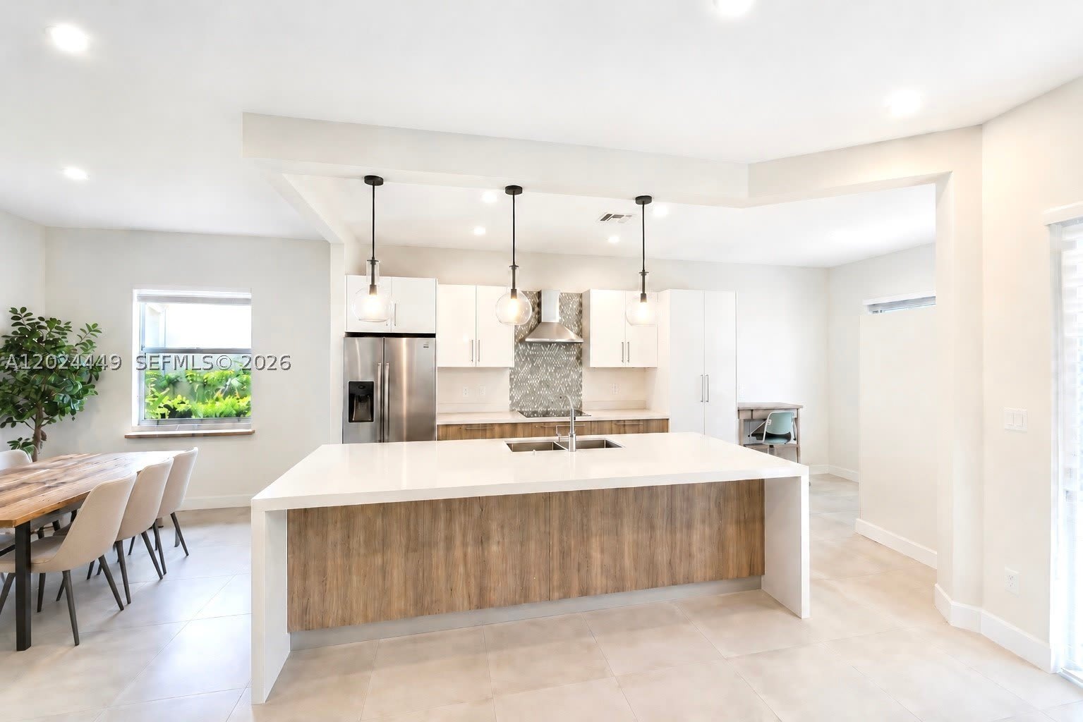 4486 W Whitewater Ave – photo 2