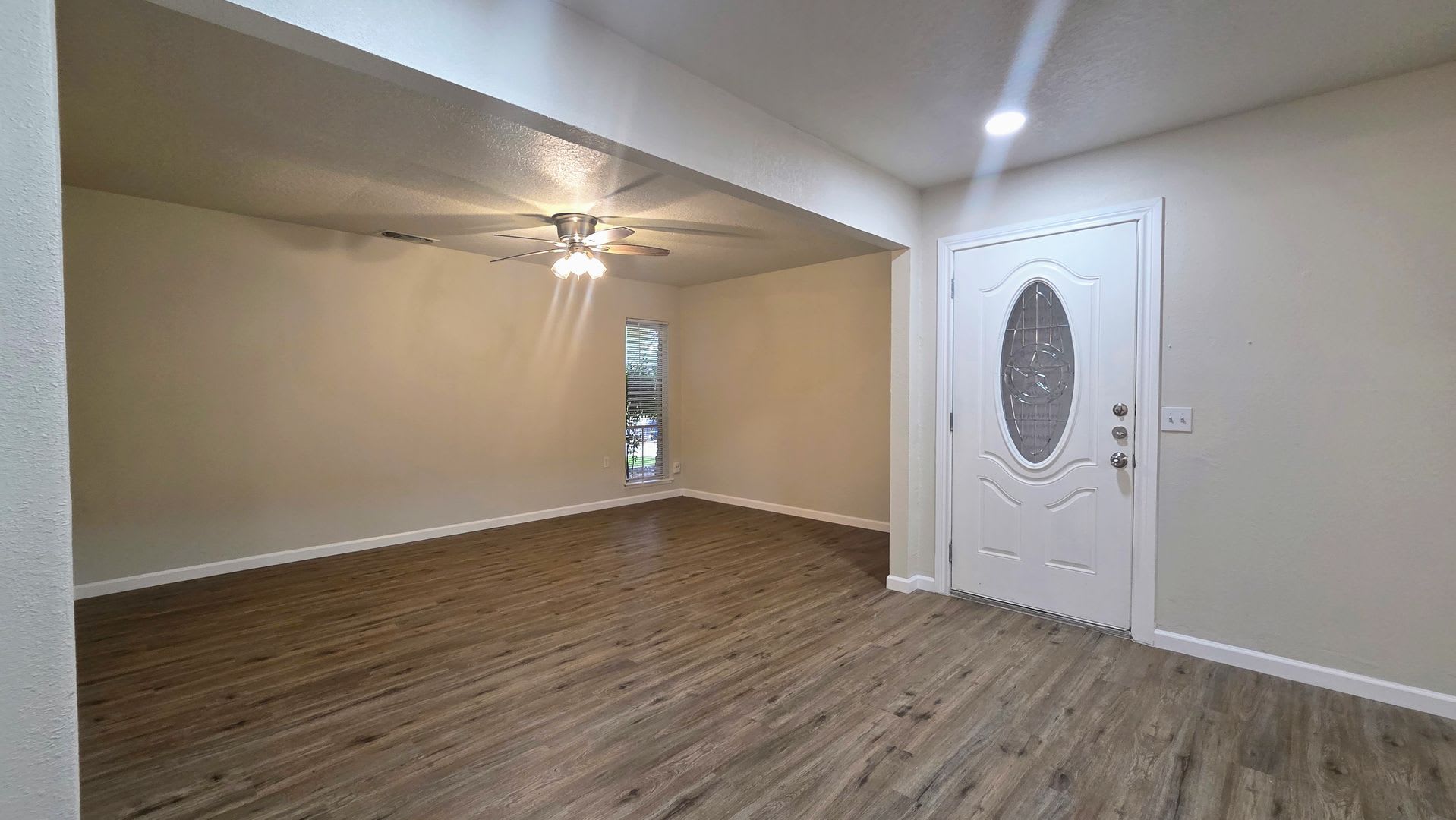 Newly Renovated Ne San Antonio 3 Bedroom Home In Established Neighborhood You Do Not Want To Miss This One – photo 3