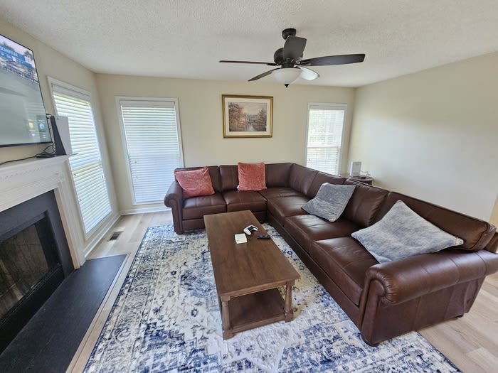 207 Hope Creek Drive – photo 4