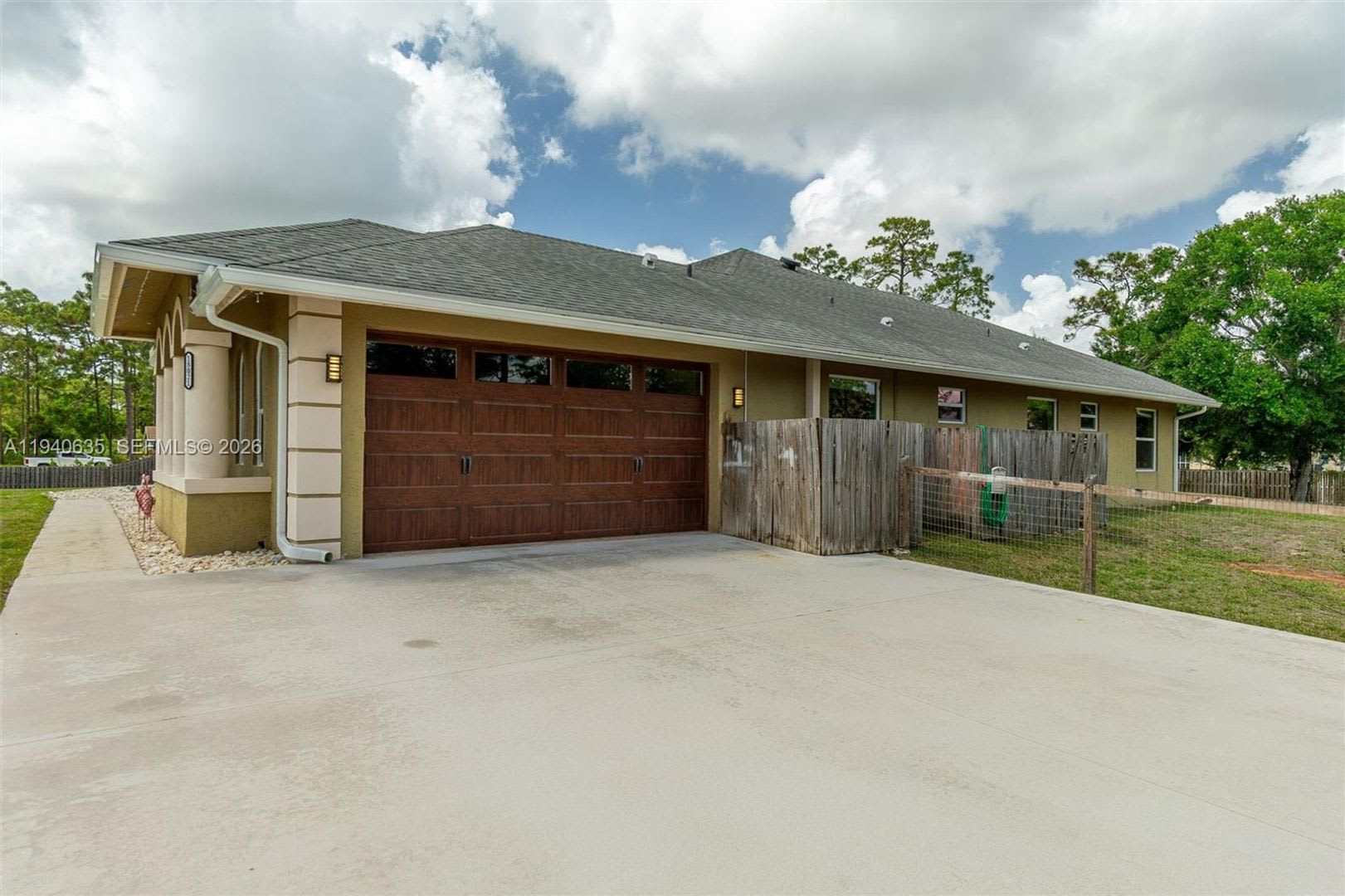 18021 N 49th Street N, Loxahatchee, FL 33470 – photo 5