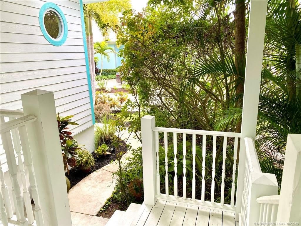 625 SW Salerno Road – photo 3